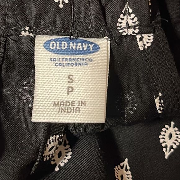 Old Navy Black & White Racer Back Dress Sz. SP - Picture 8 of 9